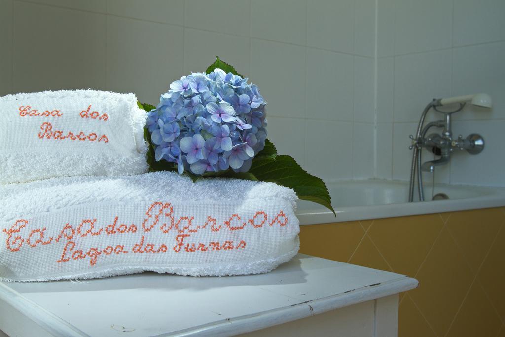 Casa Dos Barcos Furnas Guest House Room photo