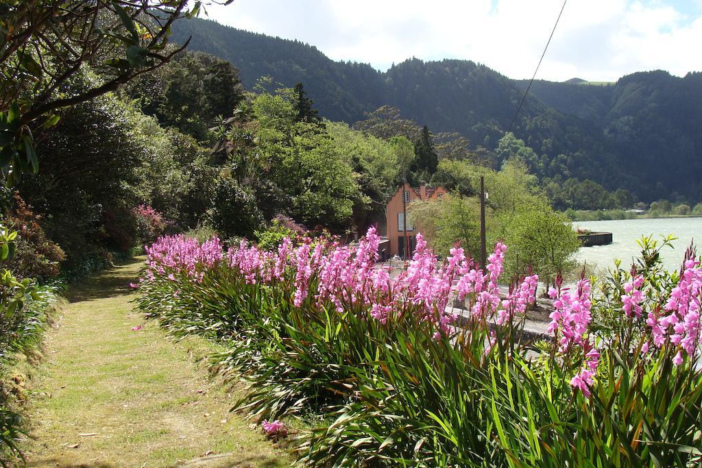 Casa Dos Barcos Furnas Guest House Exterior photo